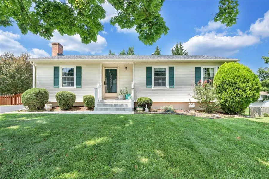3937 Vauxhall Rd, Roanoke, VA 24018 - #2