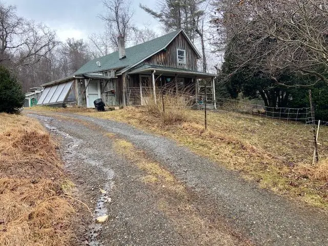1512 Blue Ridge Pkwy, Floyd, VA 24091 - #1