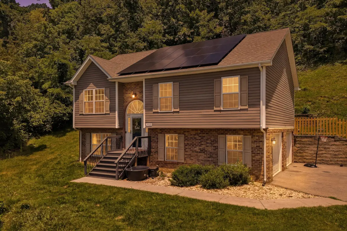 4452 Toddsbury Dr, Vinton, VA 24179 - #1