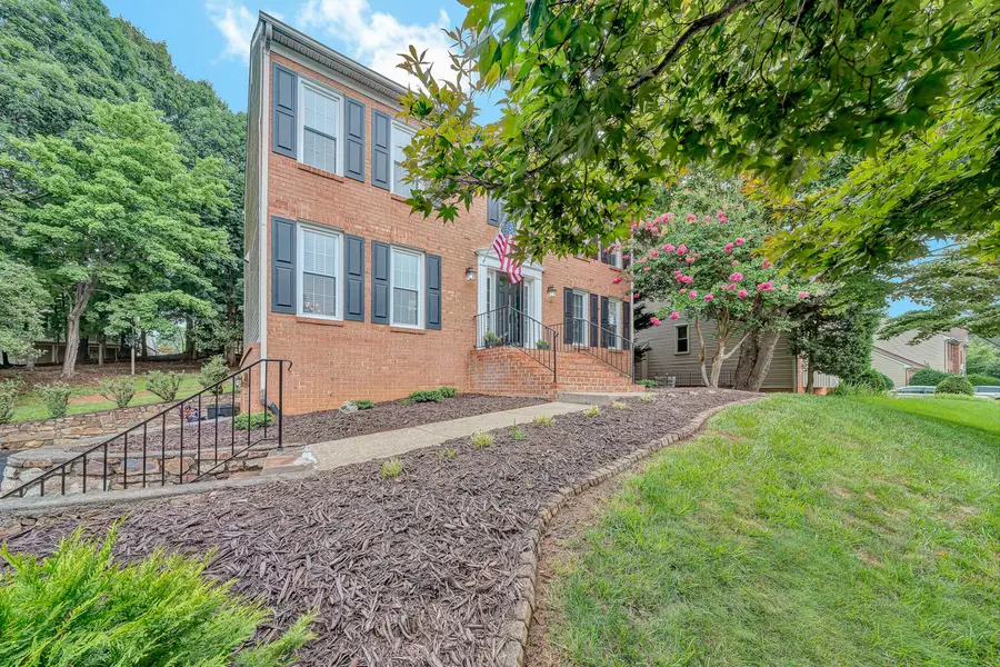 6107 Scotford Ct, Roanoke, VA 24018 - #2
