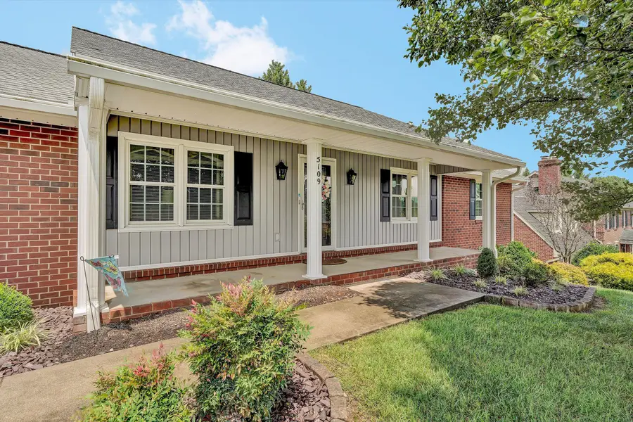 5109 Labradore Dr, Roanoke, VA 24012 - #3