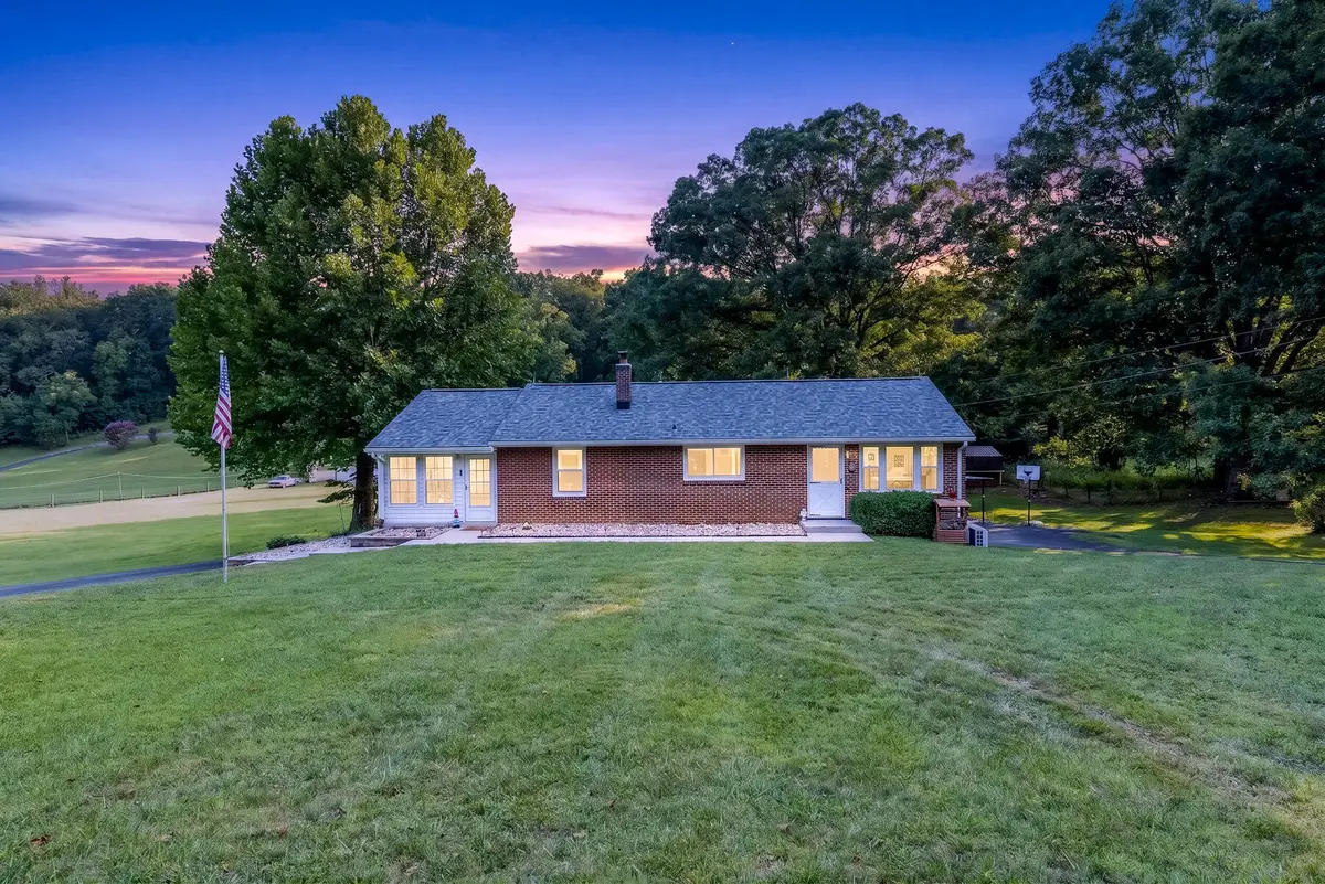 2217 Blue Ridge Springs Rd, Blue Ridge, VA 24064 - #1