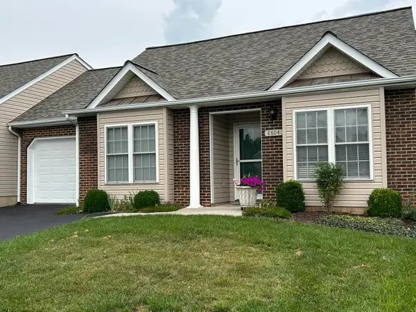 8604 S Bend Dr, Roanoke, VA 24019