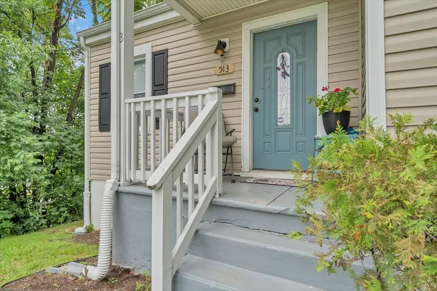 513 20th St Nw, Roanoke, VA 24017 - #2
