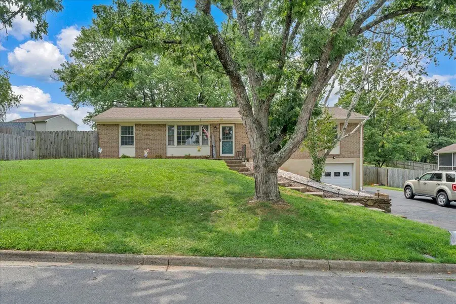 1516 Millwood Dr, Salem, VA 24153 - #2