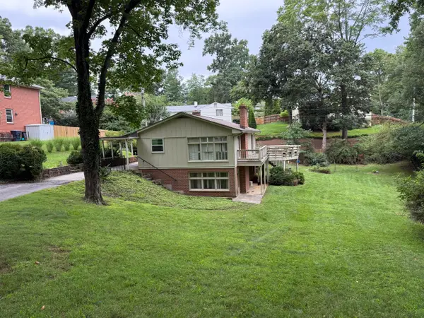 436 Bramble Ln Sw, Roanoke, VA 24014