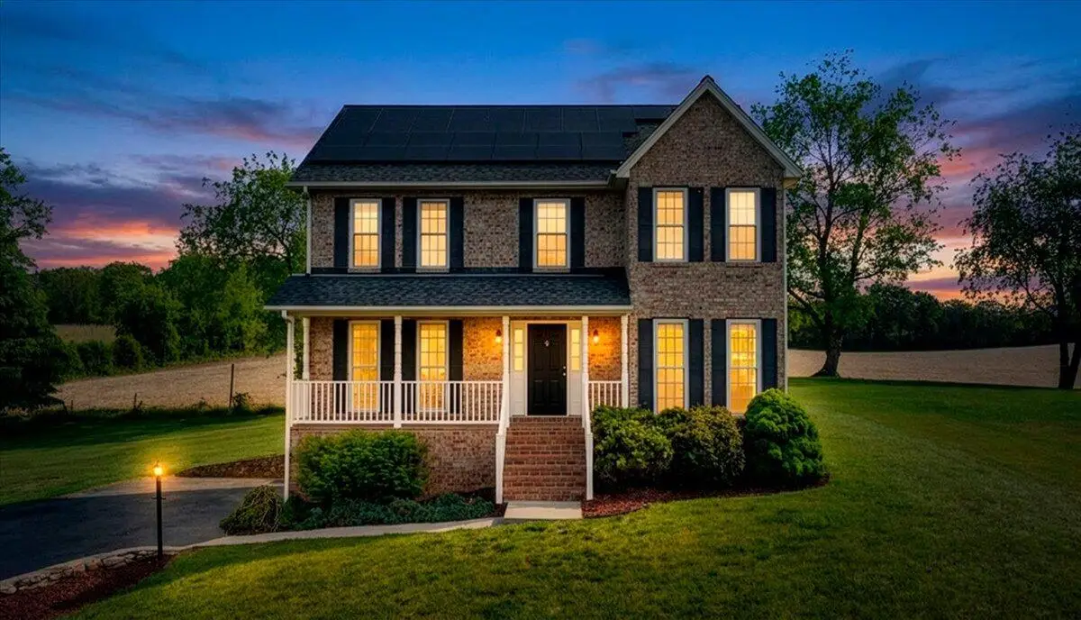 692 Brookfield Ln, Roanoke, VA 24012 - #1