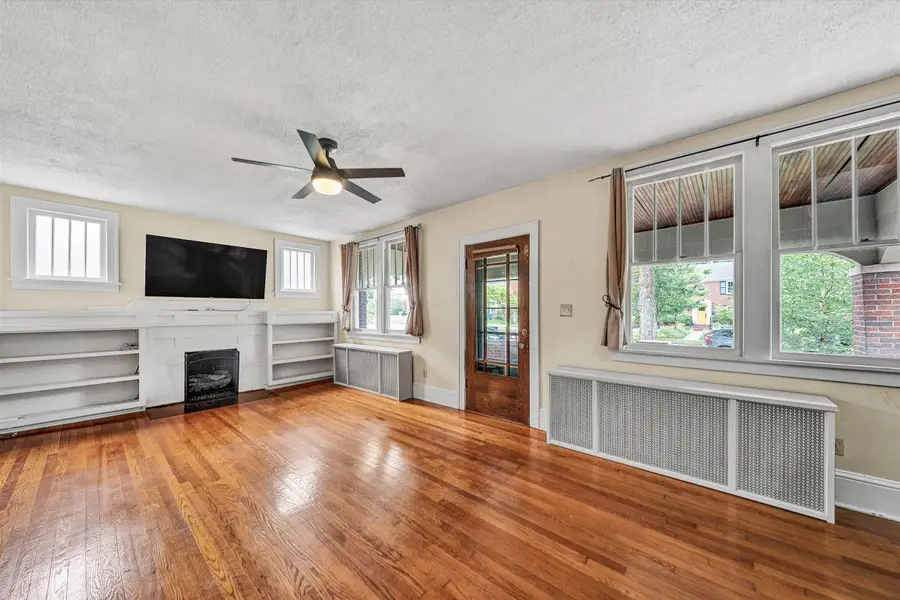 1929 Avon Rd Sw, Roanoke, VA 24015 - #3