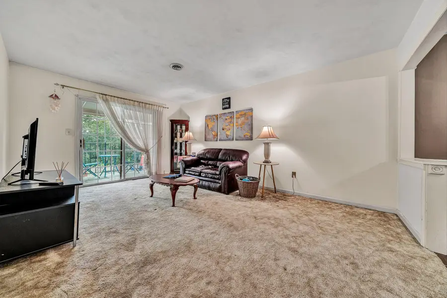 3531 Peters Creek Rd #210, Roanoke, VA 24019 - #3