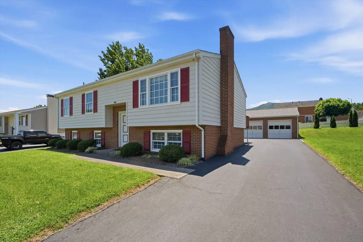 404 Rebecca Ln, Salem, VA 24153 - #1