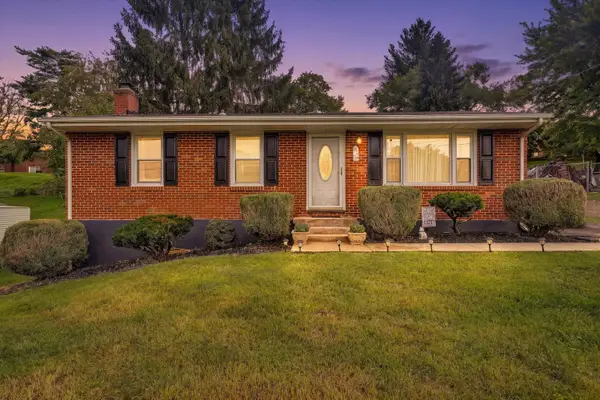 636 Ramada Rd, Vinton, VA 24179