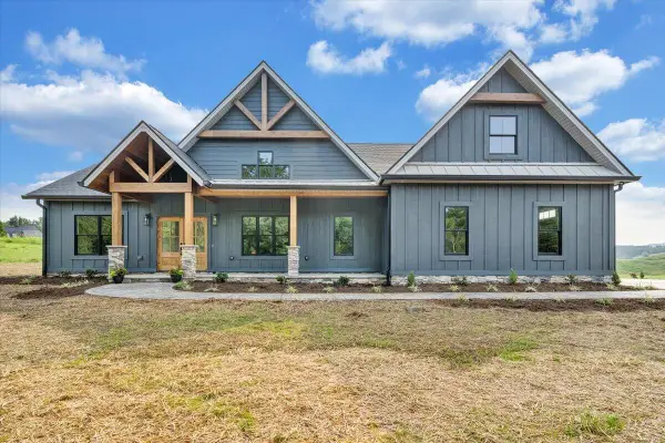 3843 Saul Ln, Roanoke, VA 24014