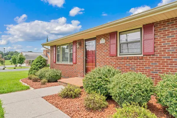3045 Old Franklin Tpke, Rocky Mount, VA 24151