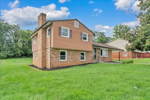 3127 Kershaw Rd Nw, Roanoke, VA 24017
