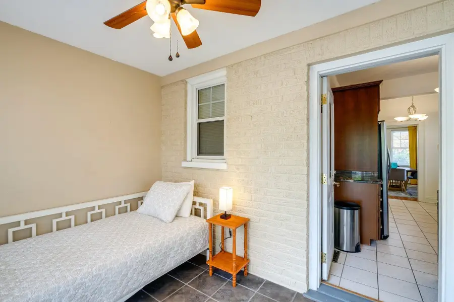 2047 Memorial Ave Sw, Roanoke, VA 24015 - #3