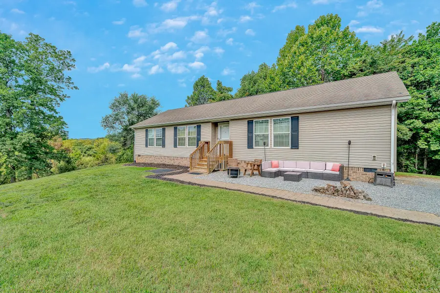 75 Walnut Ridge Rd, Troutville, VA 24175 - #2