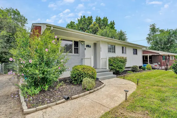 3820 Wilmont Ave Nw, Roanoke, VA 24017