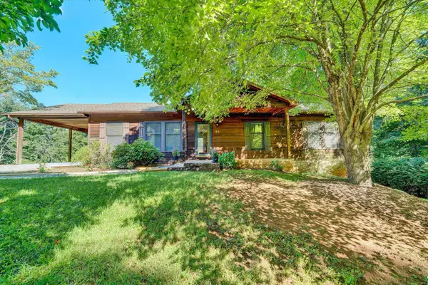 50 Little Mountain Cir, Rocky Mount, VA 24151