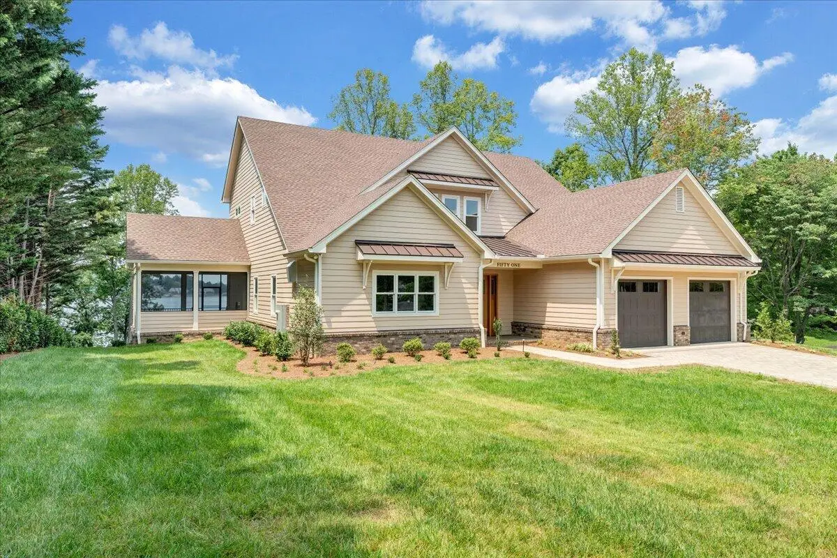 51 Island View Dr, Penhook, VA 24137 - #1