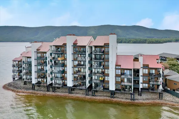 6605 Smith Mountain Rd #111, Penhook, VA 24137