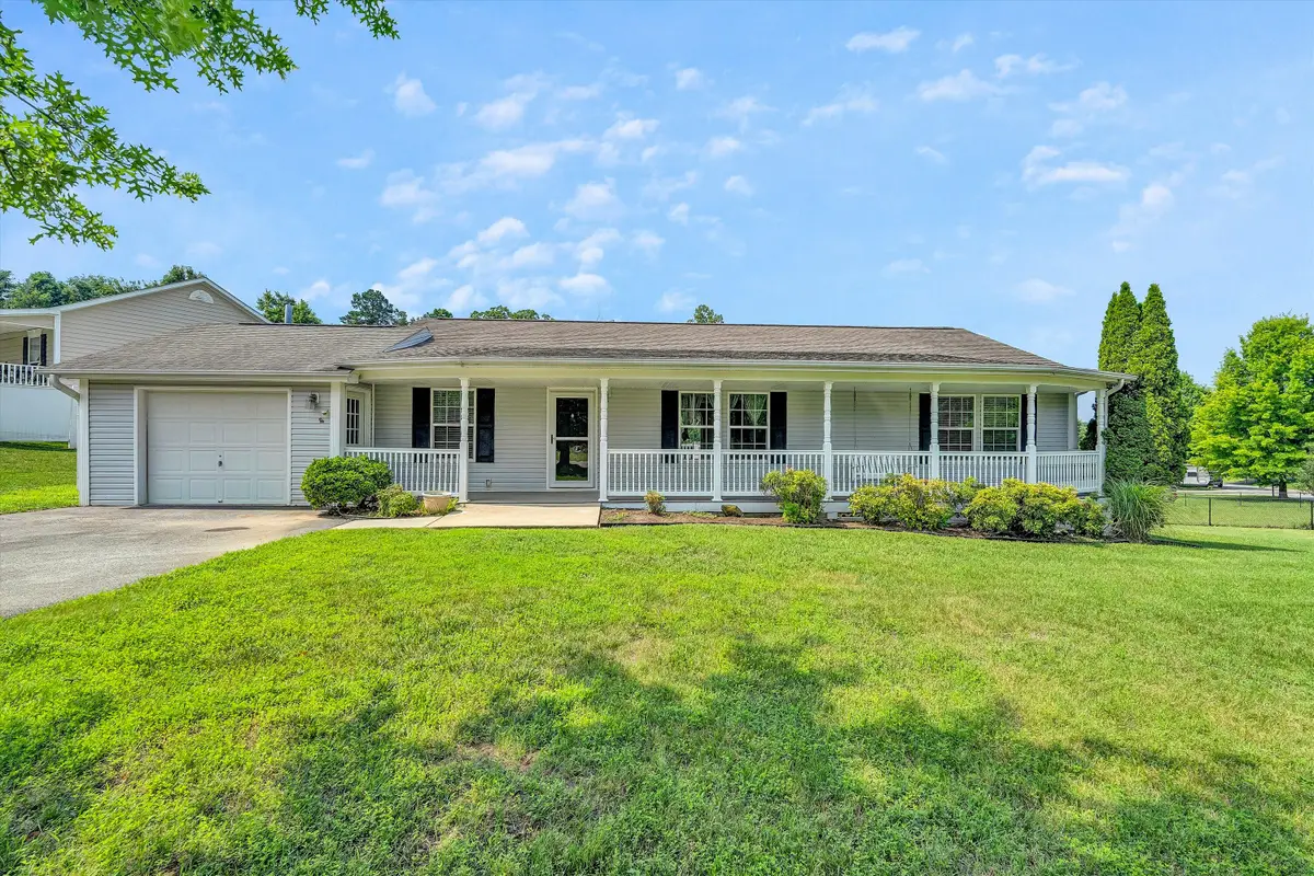 271 Leanor St, Rocky Mount, VA 24151 - #1