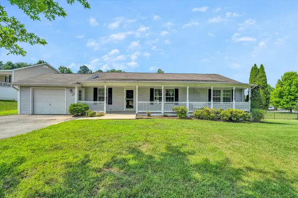 271 Leanor St, Rocky Mount, VA 24151