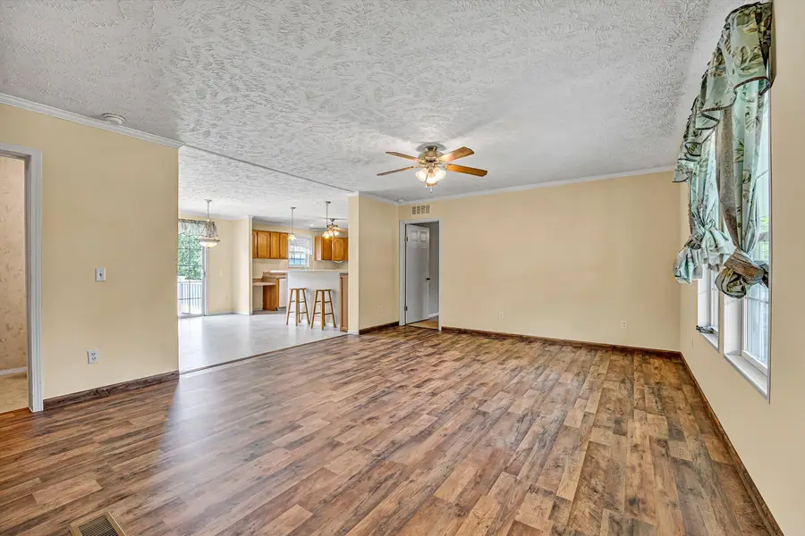 271 Leanor St, Rocky Mount, VA 24151 - #3