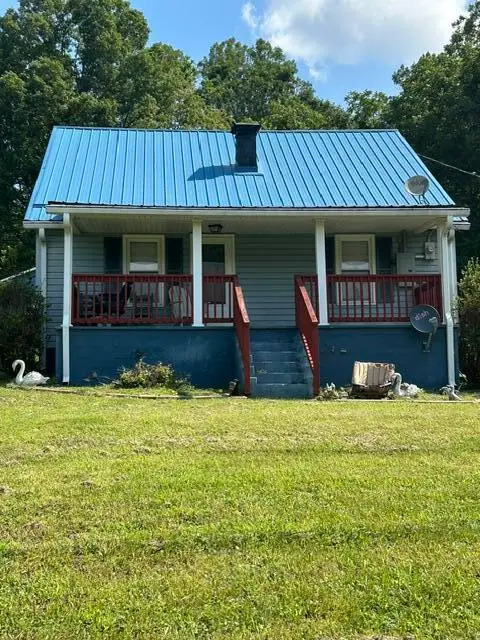 2995 Doe Run Rd, Rocky Mount, VA 24151
