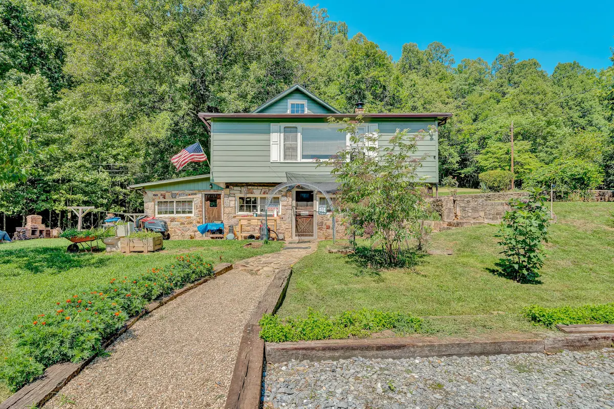 66 Najjum Ln, Troutville, VA 24175 - #1