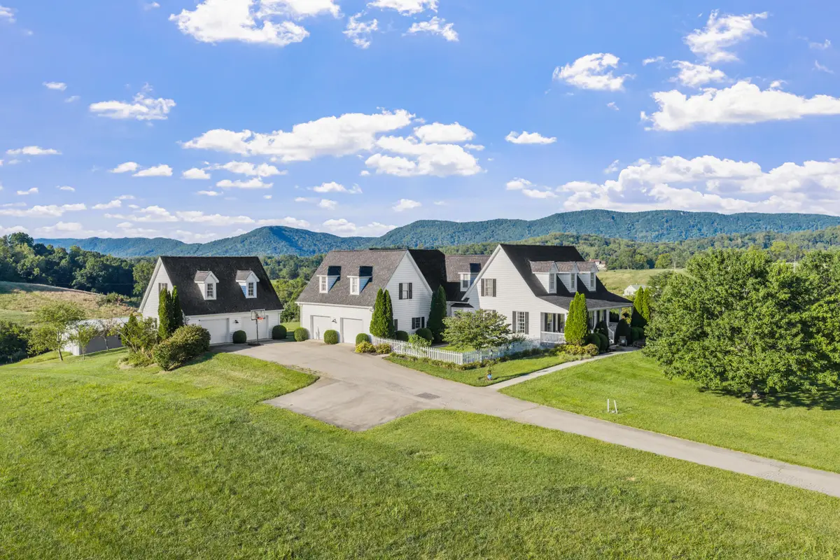 4513 Blacksburg Rd, Troutville, VA 24175 - #1