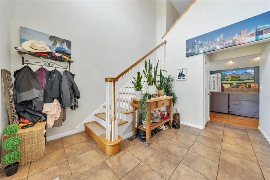 315 Horseshoe Farm, Pembroke, VA 24136 - #2
