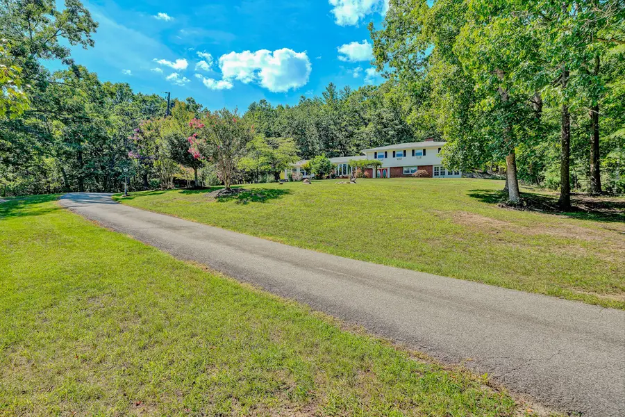3872 Carvins Cove, Salem, VA 24153 - #2