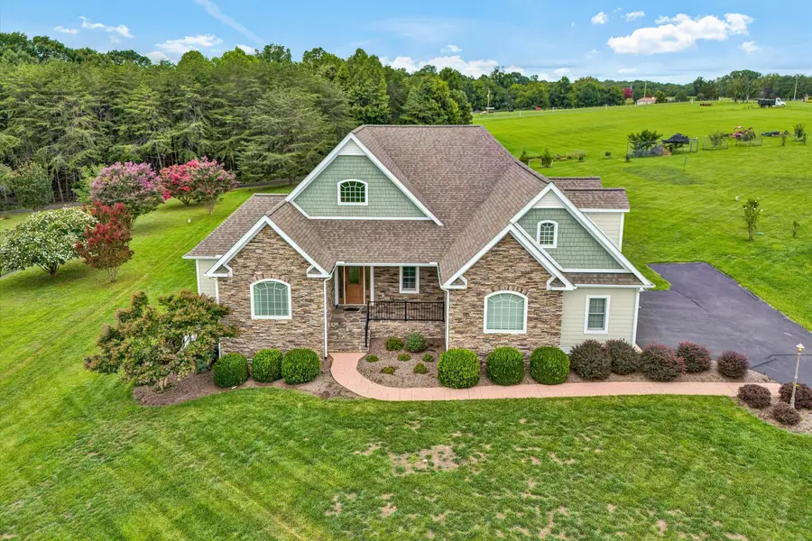 84 Landfall Dr, Moneta, VA 24121 - #3