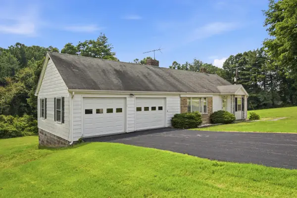 502 Alum Ridge, Willis, VA 24380