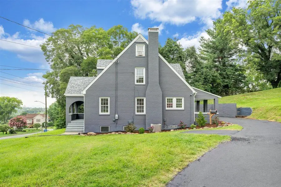 118 E Virginia, Vinton, VA 24179 - #2