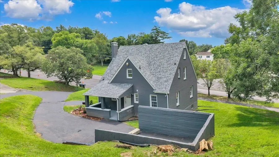118 E Virginia, Vinton, VA 24179 - #3