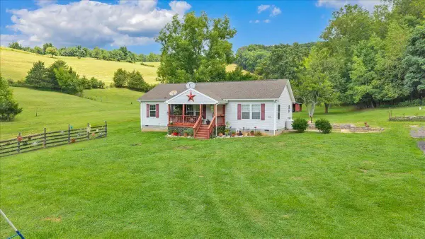 211 Wild Grass, Lexington, VA 24450