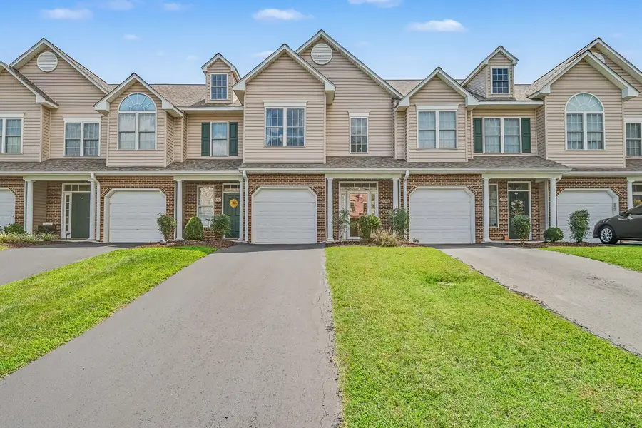 8706 Little Hoop Rd, Roanoke, VA 24019 - #2