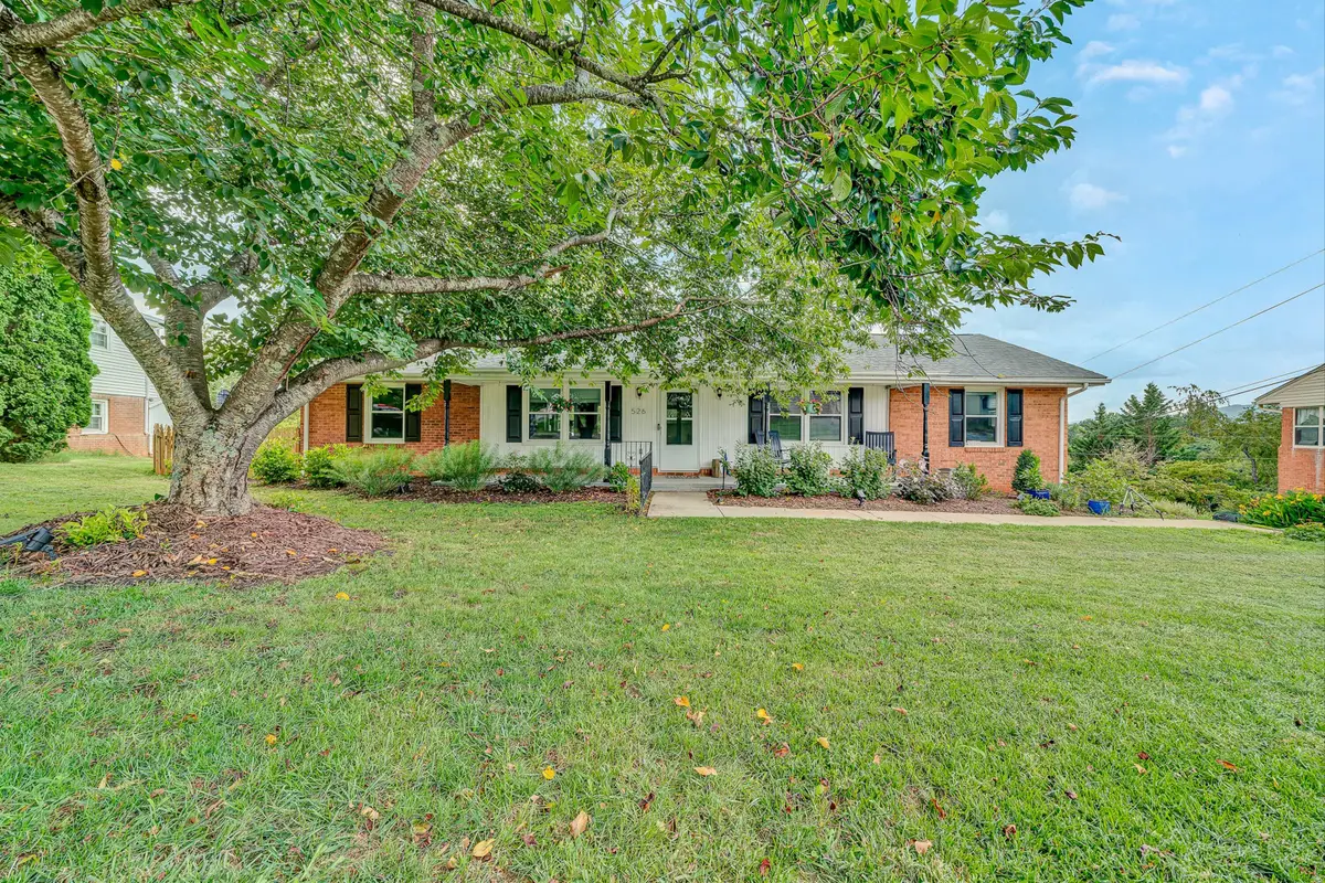 526 Aragona, Vinton, VA 24179 - #1