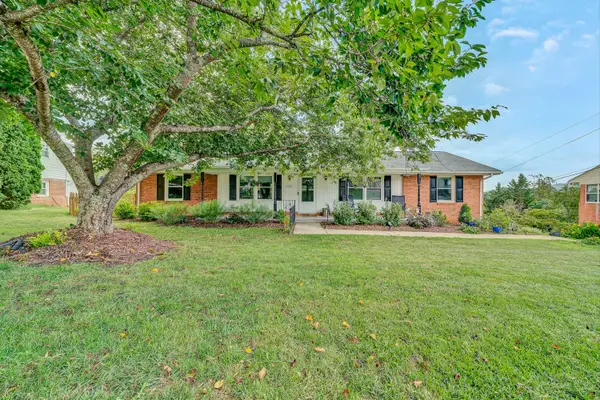 526 Aragona, Vinton, VA 24179