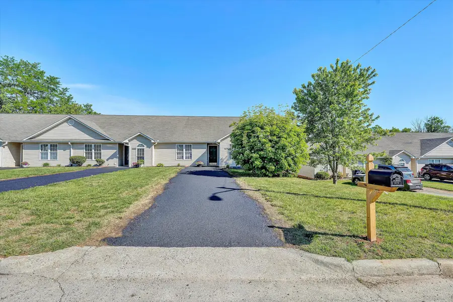 2478 Tuckawana Cir Nw, Roanoke, VA 24017 - #3