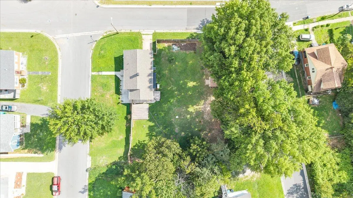 1310 22nd St Nw, Roanoke, VA 24017 - #1