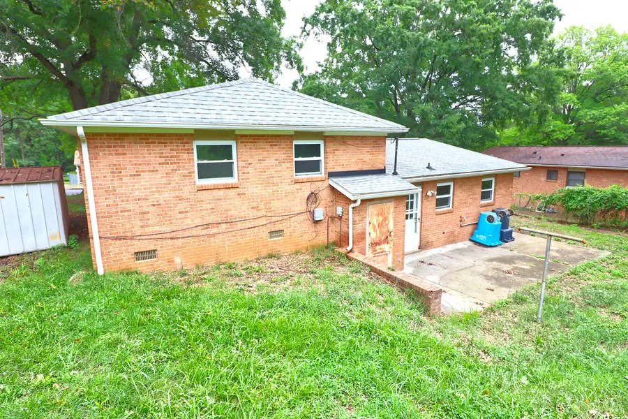 1611 Norris Dr Nw, Roanoke, VA 24017 - #2