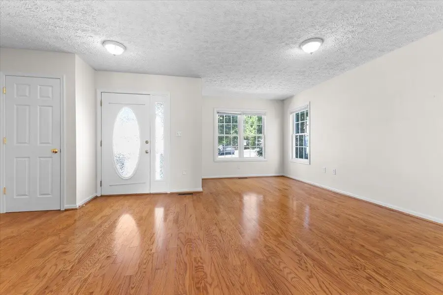 77 Pinnacle Ln, Lexington, VA 24450 - #3