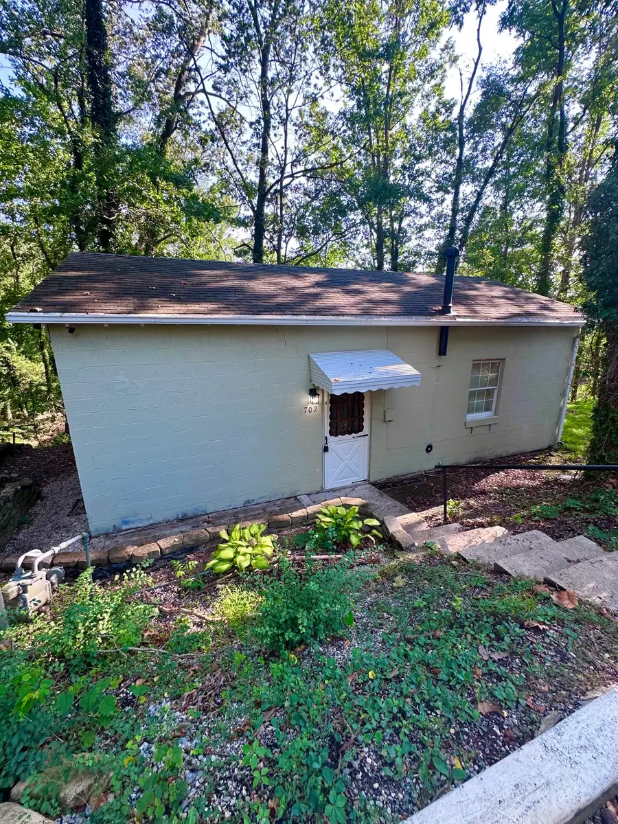 702 Jefferson, Clifton Forge, VA 24422 - #3