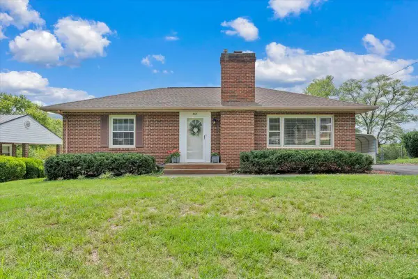 803 Chester Ave, Roanoke, VA 24019