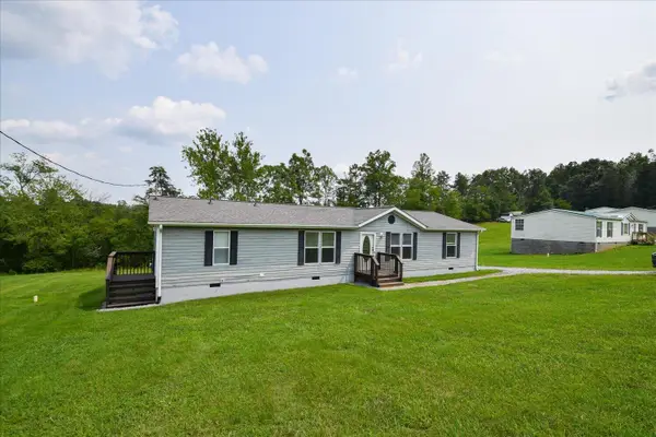 2392 Izaak Walton, Hurt, VA 24563