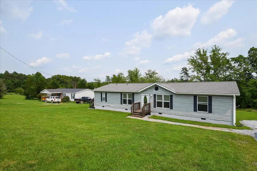 2392 Izaak Walton, Hurt, VA 24563 - #2