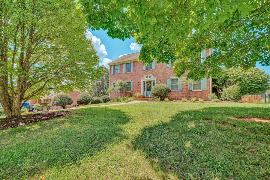 4916 Labradore Dr, Roanoke, VA 24012 - #2