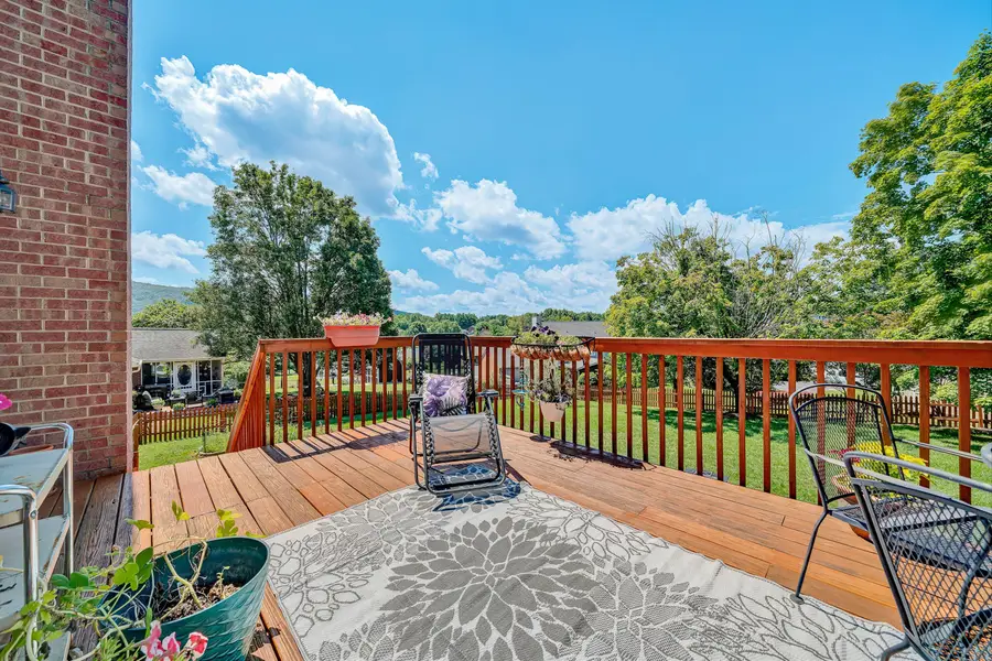 4916 Labradore Dr, Roanoke, VA 24012 - #3